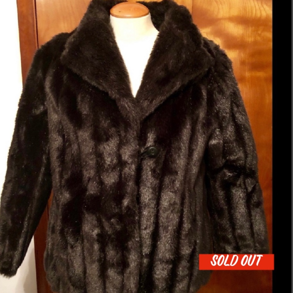 PLUS SZ CLASSIC BLACK MINK NEVER GOES OUT OF STYLE - Picture 1 of 6